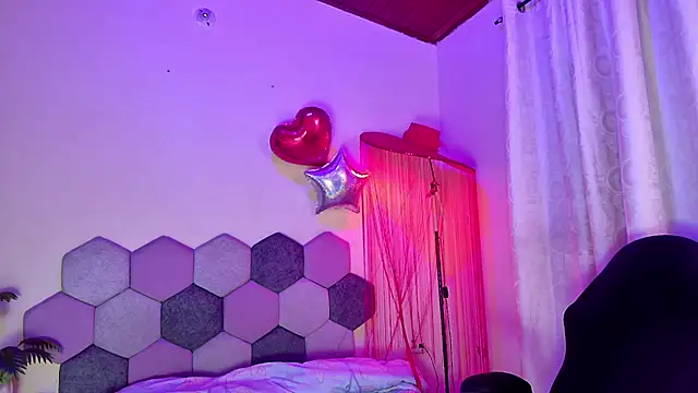 แชท XXX สดของ Horny_tgn