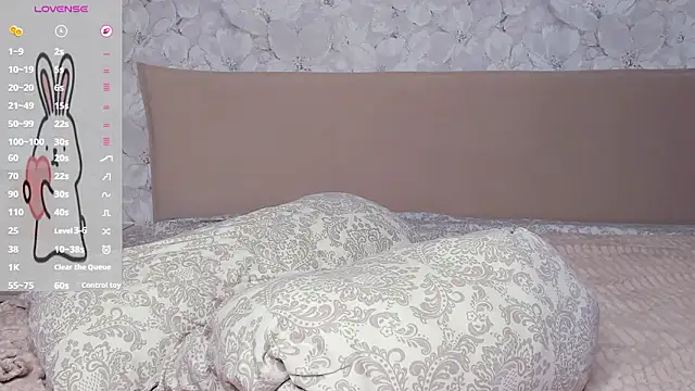 TienKnous 即時 XXX 聊天