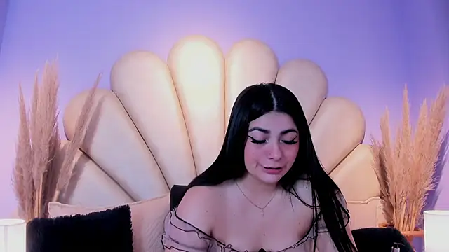 Natasha__Blue লাইভ XXX চ্যাট