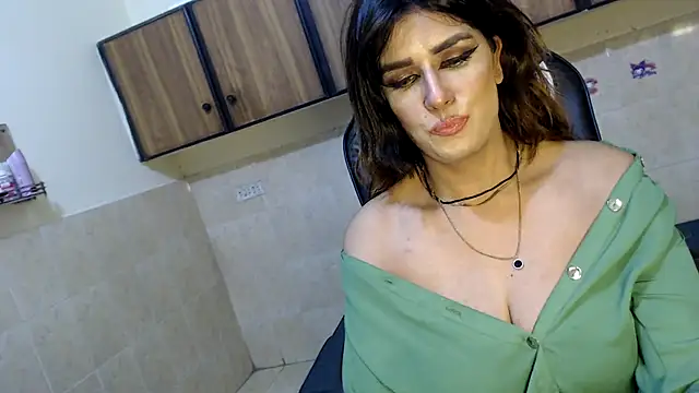 Isabella_Martin: онлайн-секс-чат