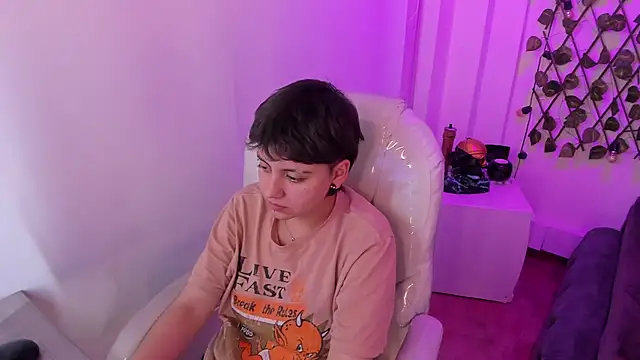 Chatroom XXX en direct de Nathaly_ds