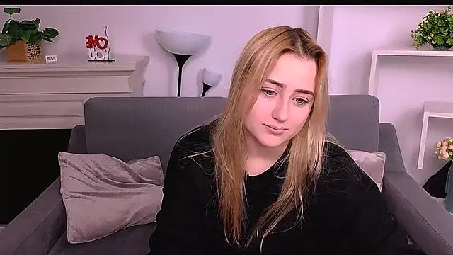 Chatroom XXX en direct de Lulu___Moon