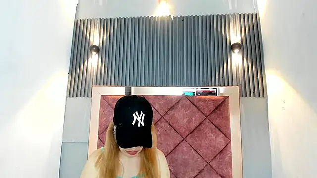 ESTHEER_VARGAS Live XXX-chat