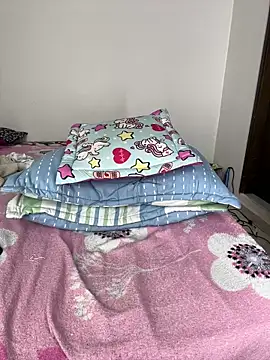 Pokazy przed kamerką – sandylau