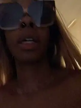 Jasmine_FullsShine Live XXX-chat