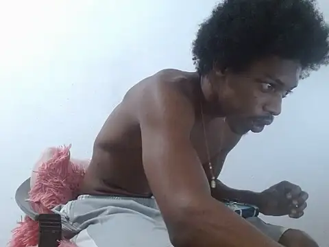 Larry-n-clouds 在線直播表演