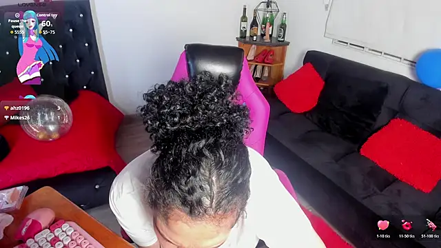 Aliciia_cute1のライブXXXチャット