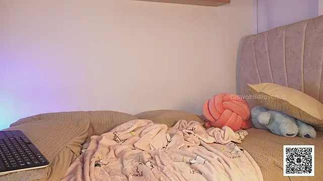 Онлайн чат XXX sweetlittlevenus