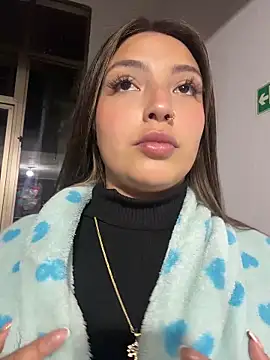 Adaara_Rey: απευθείας συνομιλία ΧΧΧ