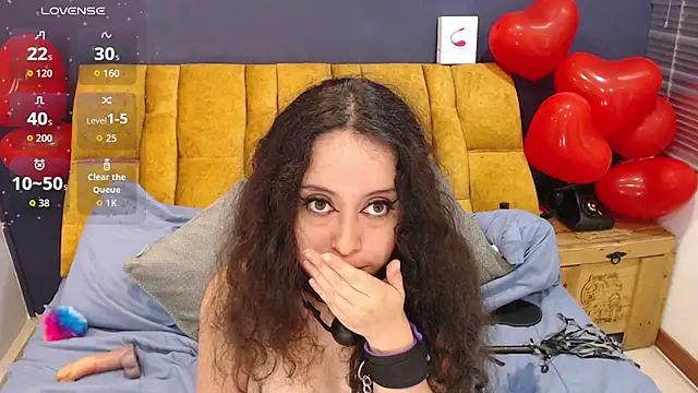 KendraaSimons' Live XXX Chat