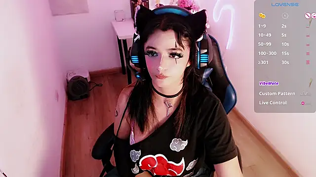 Lunyhose 即時 XXX 聊天