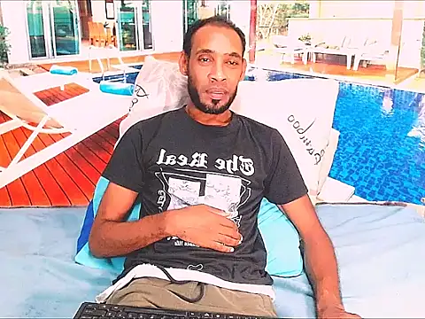 IndianMagicMike's Live XXX Chat