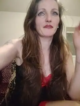 CrazyMaya39: απευθείας συνομιλία ΧΧΧ