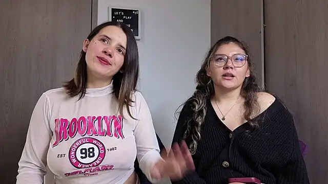 ArianaBlak_ 即時 XXX 聊天