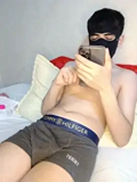 arabeso: διαδικτυακό σόου στην κάμερα