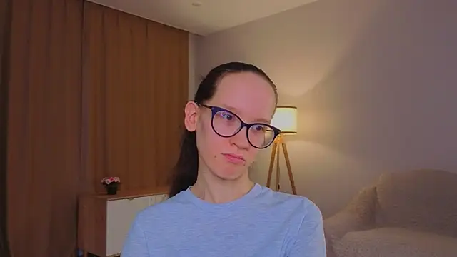 BettyBrowni: вебкам-шоу