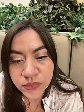 Iam__Cristal: απευθείας συνομιλία ΧΧΧ