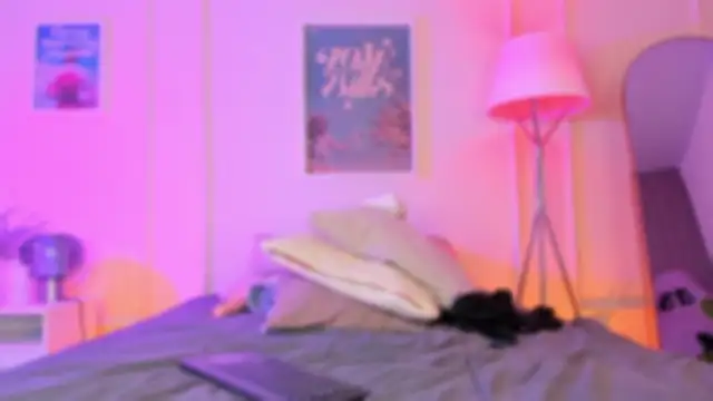 emma_soul1 Adlı Modelin Canlı XXX Sohbeti