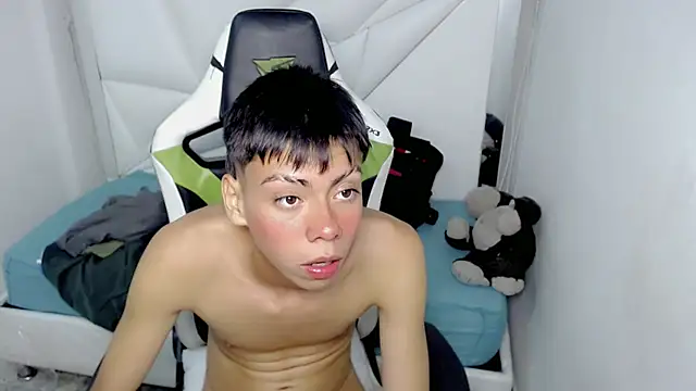 Liarr_ Chat XXX in diretta