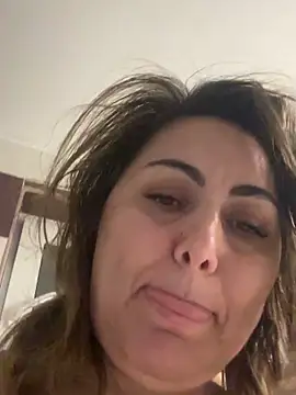 Emma_roqueen – Naživo XXX chat