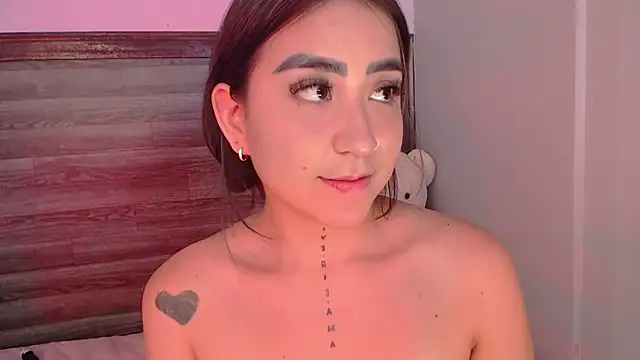 AdaaMillan Live XXX-Chat
