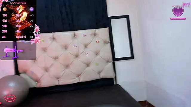 cleopatraa 现场XXX聊天