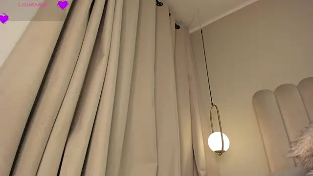 Melanie_hillz লাইভ XXX চ্যাট