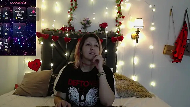 Sharma_Amayra Chat XXX live