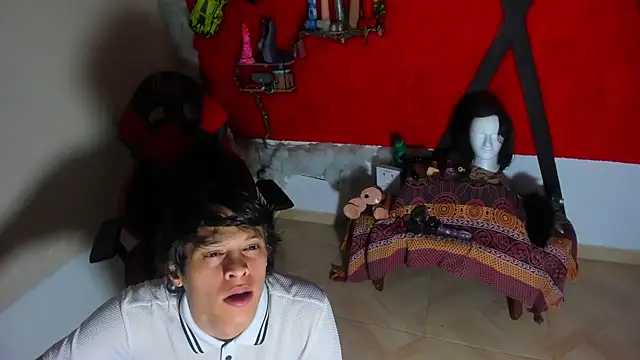 XXX chat uživo modela LilOwen_