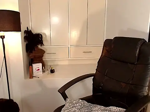 Seducing_Bella Chat XXX live