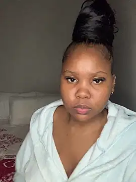 Scarlettxx21 Adlı Modelin Canlı XXX Sohbeti