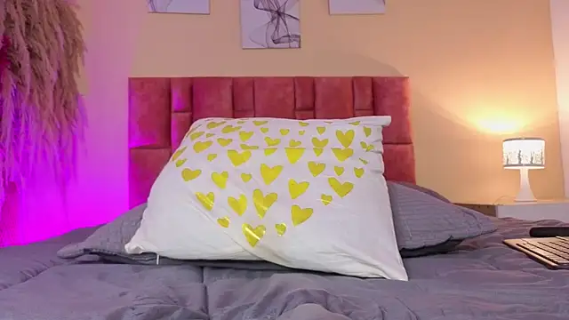 แชท XXX สดของ dahianae__