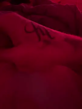 MBigDickTeen: διαδικτυακό σόου στην κάμερα