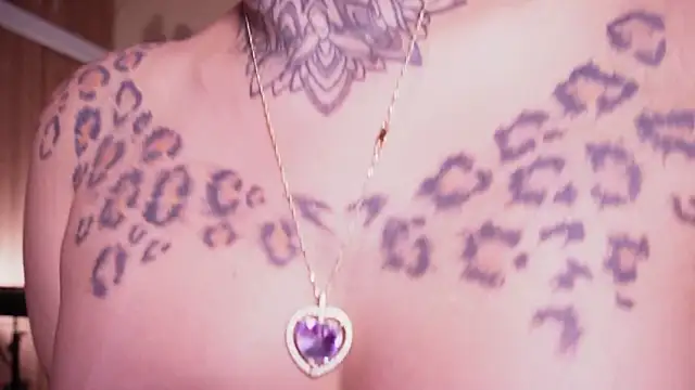 curvyliciousss: онлайн-секс-чат