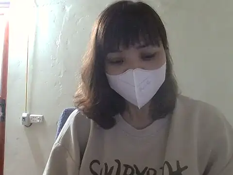 Angela-Eira Show Webcam