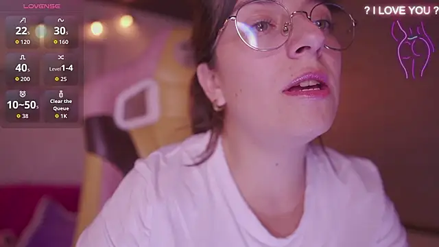 Онлайн чат XXX milly_kenner