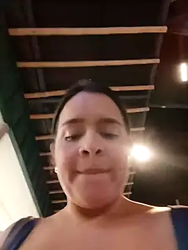 Czat XXX na żywo – Julieth_hot-69