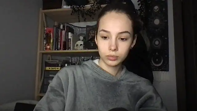 Chat +18 de Yuna5343 ao vivo