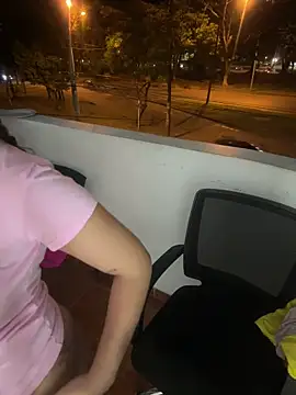 olivia_jass Adlı Modelin Canlı XXX Sohbeti