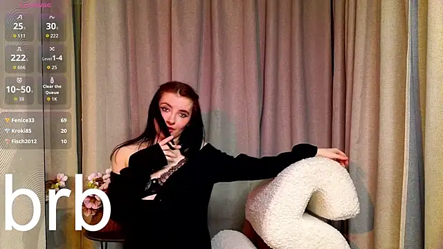 แชท XXX สดของ NicoleLuxe