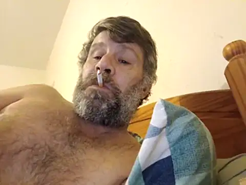 stud2512 即時 XXX 聊天