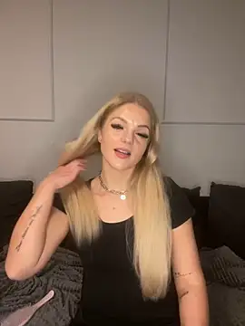 Luna-Noire Obrolan Langsung XXX