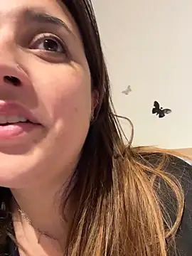 Novababy18: απευθείας συνομιλία ΧΧΧ