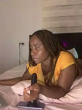 Chat +18 de MISSMAYSROOM ao vivo