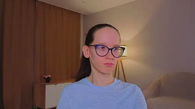 BettyBrowni 现场XXX聊天