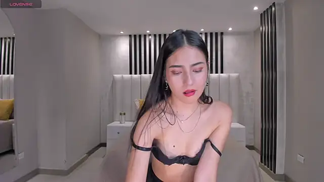 عرض كام LucieMartin