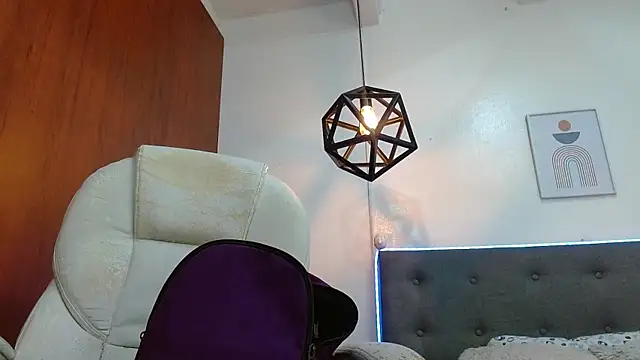 Luna__petit Obrolan Langsung XXX