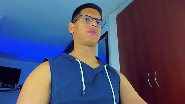 _John_Boy_ Live XXX-chat