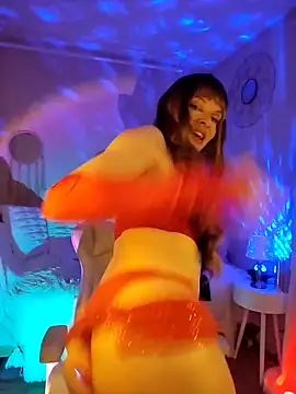 Luna_Kitanna's Live XXX Chat