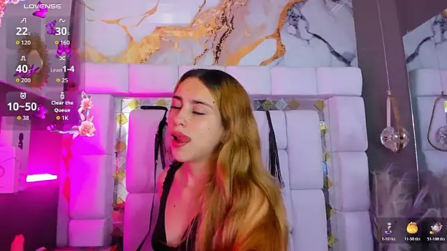 Chat +18 de Natasha-Adams ao vivo